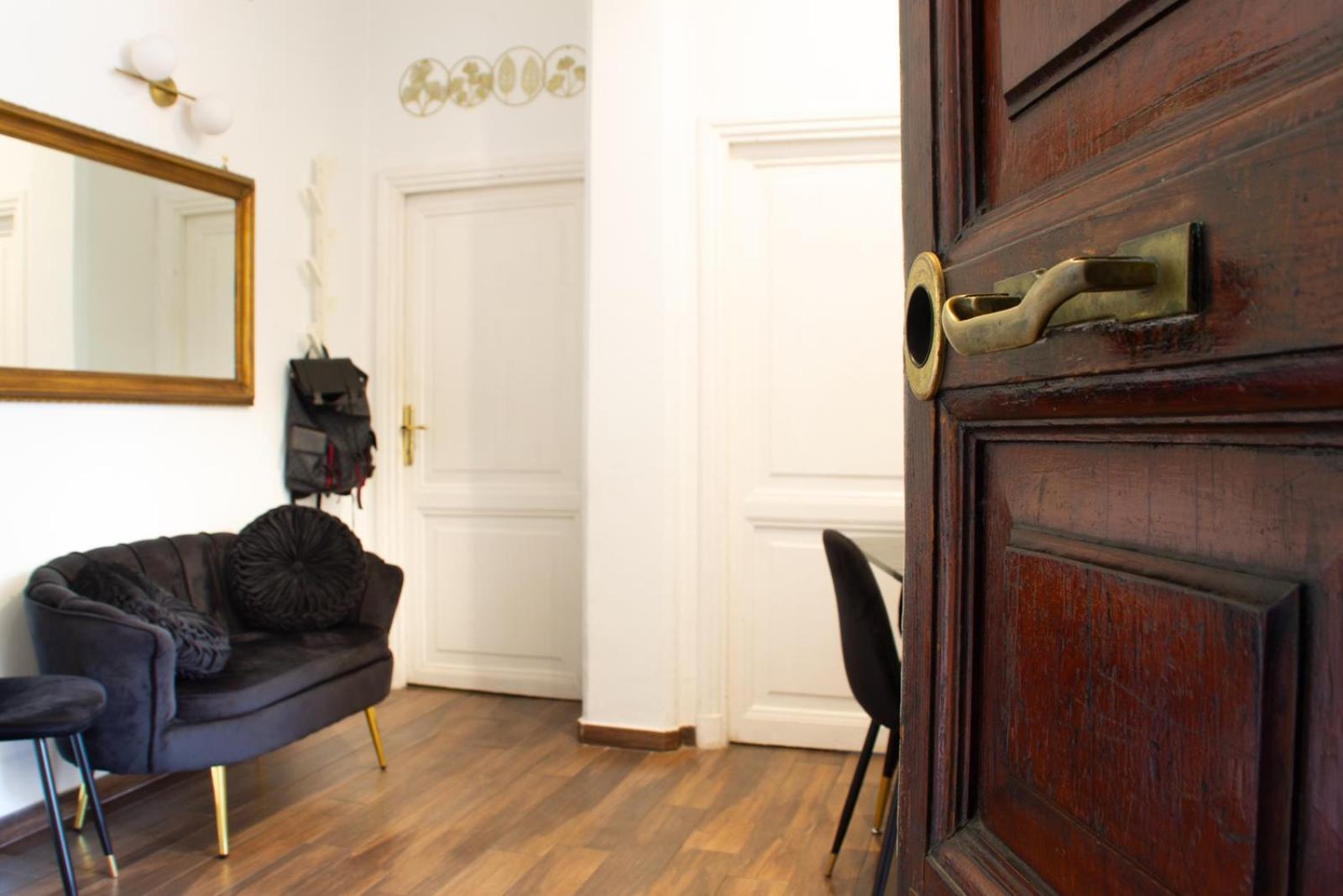Tp Apartment Luxury San Giovanni Rom Exteriör bild